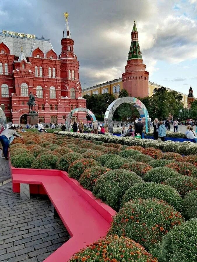 Исторический центр Москвы. Центр Москвы летом. Красивые места в Москве. Знаменитые места в Москве.