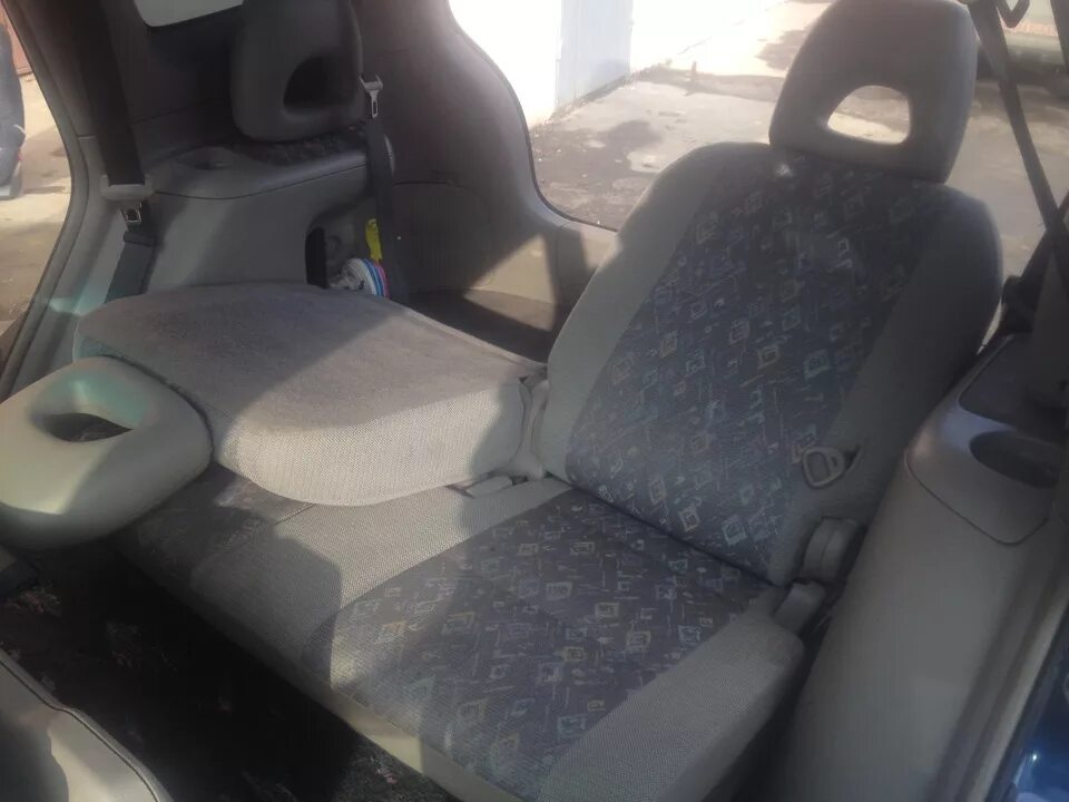 Тойота королла спасио 1997 7 местная. Toyota corolla spacio 1999. Сиденье средний ряд ряд тойота спасио 1997. Тойота королла спасио 1997. Тойота королла спасио 2002.
