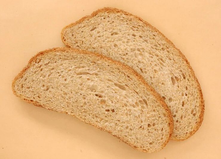 Как размягчить хлеб. Кусочек хлеба. Ломтик хлеба. Черствый кусок хлеба. Ломоть хлеба.