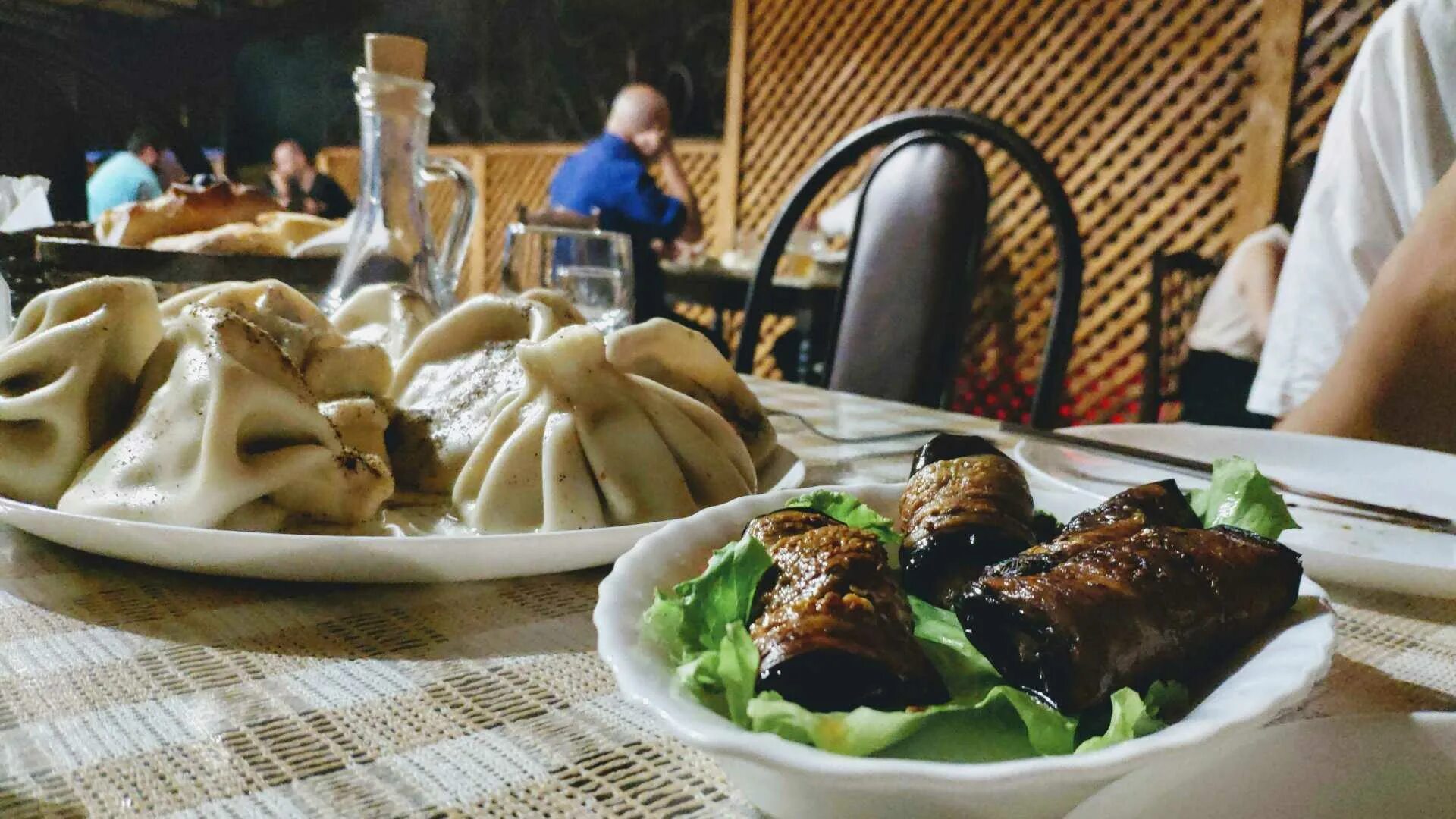 Изобильный владикавказ телефон. Еда в изобильном. Изобильный владикавказ телефон. Владикавказская 28 владикавказ. Ресторан в изобильном.