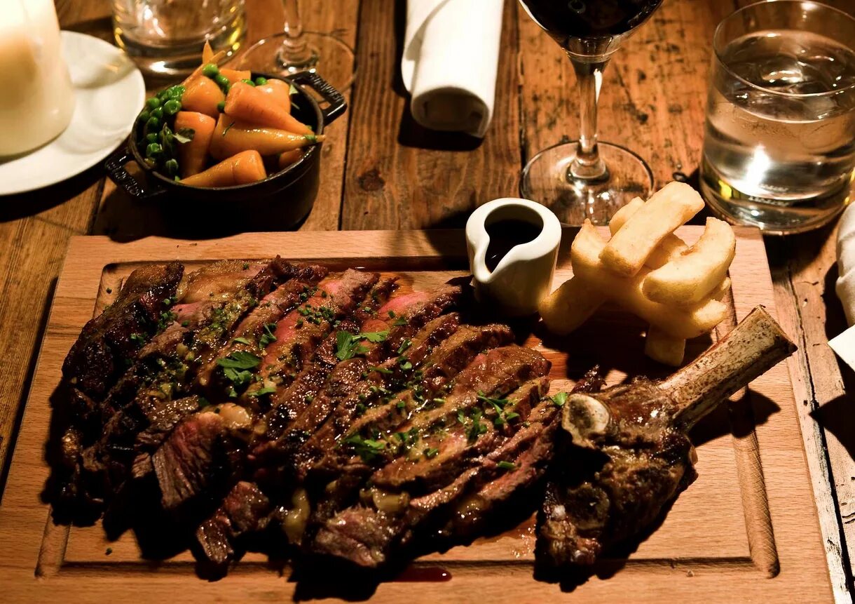 Стейк хаус гудман москва. Блюда стейк хаус бутчер. Стейк нью-йорк торро гриль. Блюда стейк хаус бутчер. Рибай гинза.