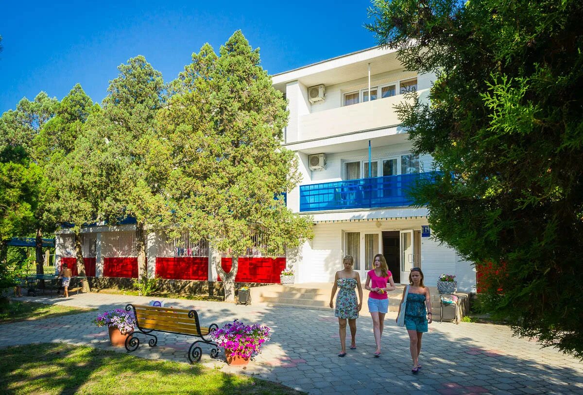 Volna sia village анапа. Фотография пляжа волна в анапе. , 265а, анапа. Анапа аквариус на волне отель. Голубая волна анапа.