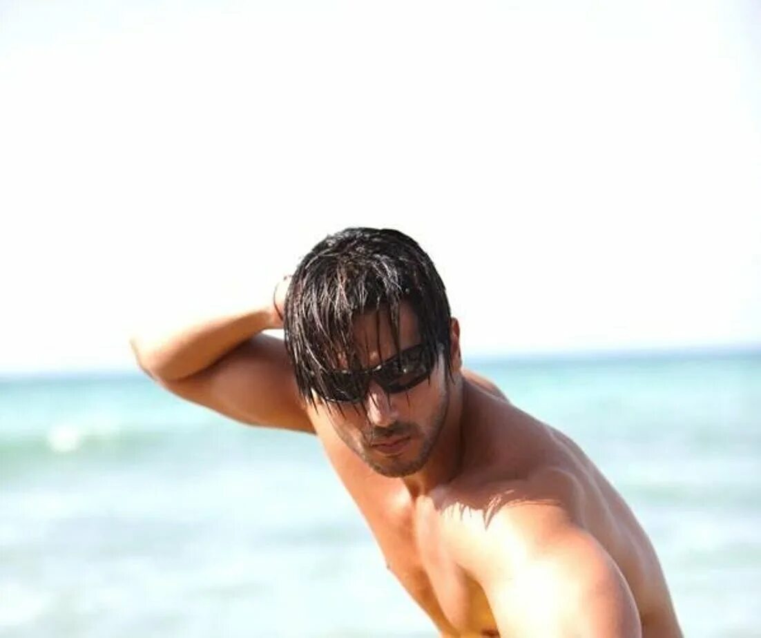 Сивена акшай кумар голубая бездна. Сивена акшай кумар голубая бездна. Морское путешествие к голубой бездне. Голубая бездна 2. Голубая бездна 2009.