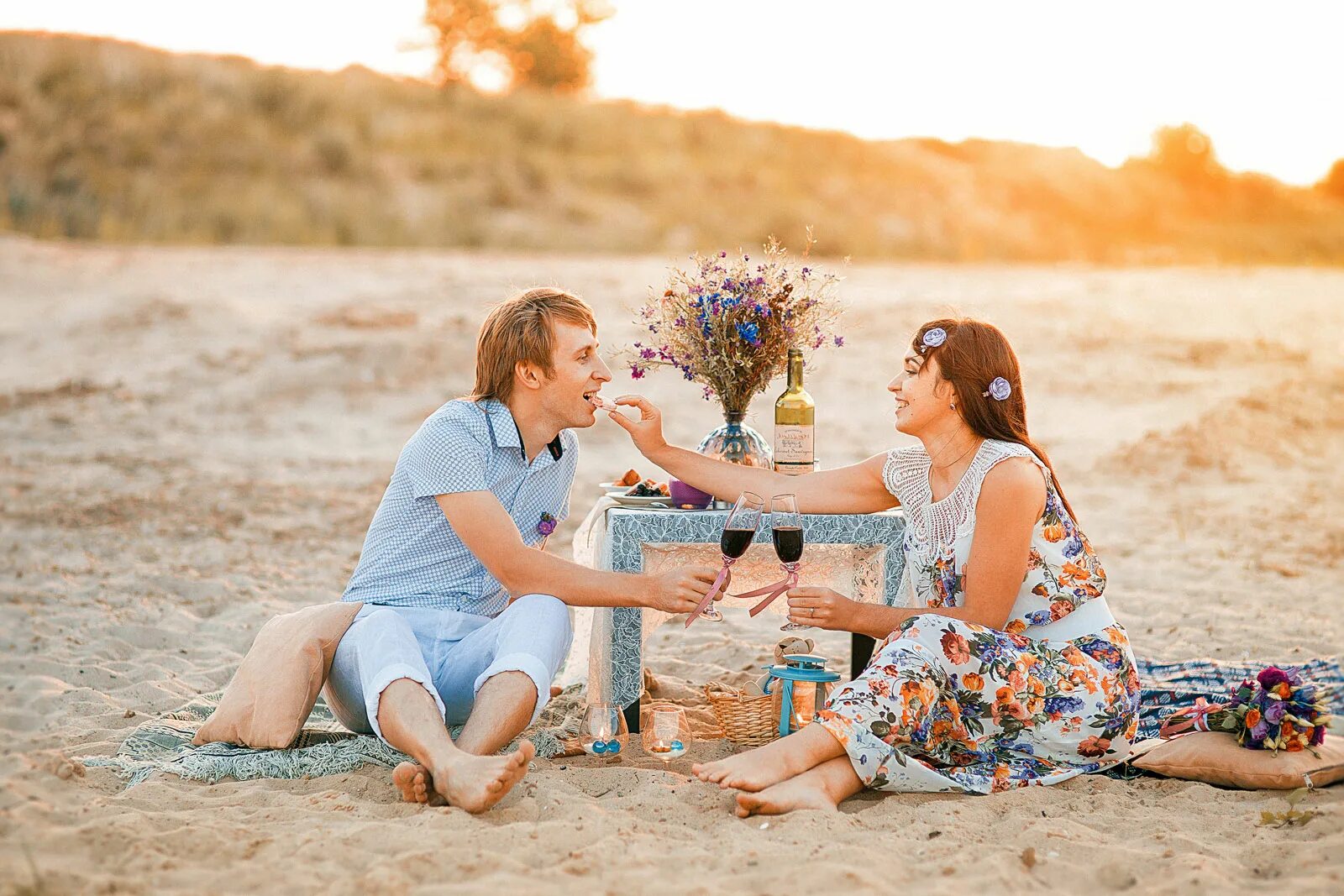 предметы лета в паре. предметы лета в паре. свадьба в стиле ретро. предметы лета в паре. предметы лета в паре.