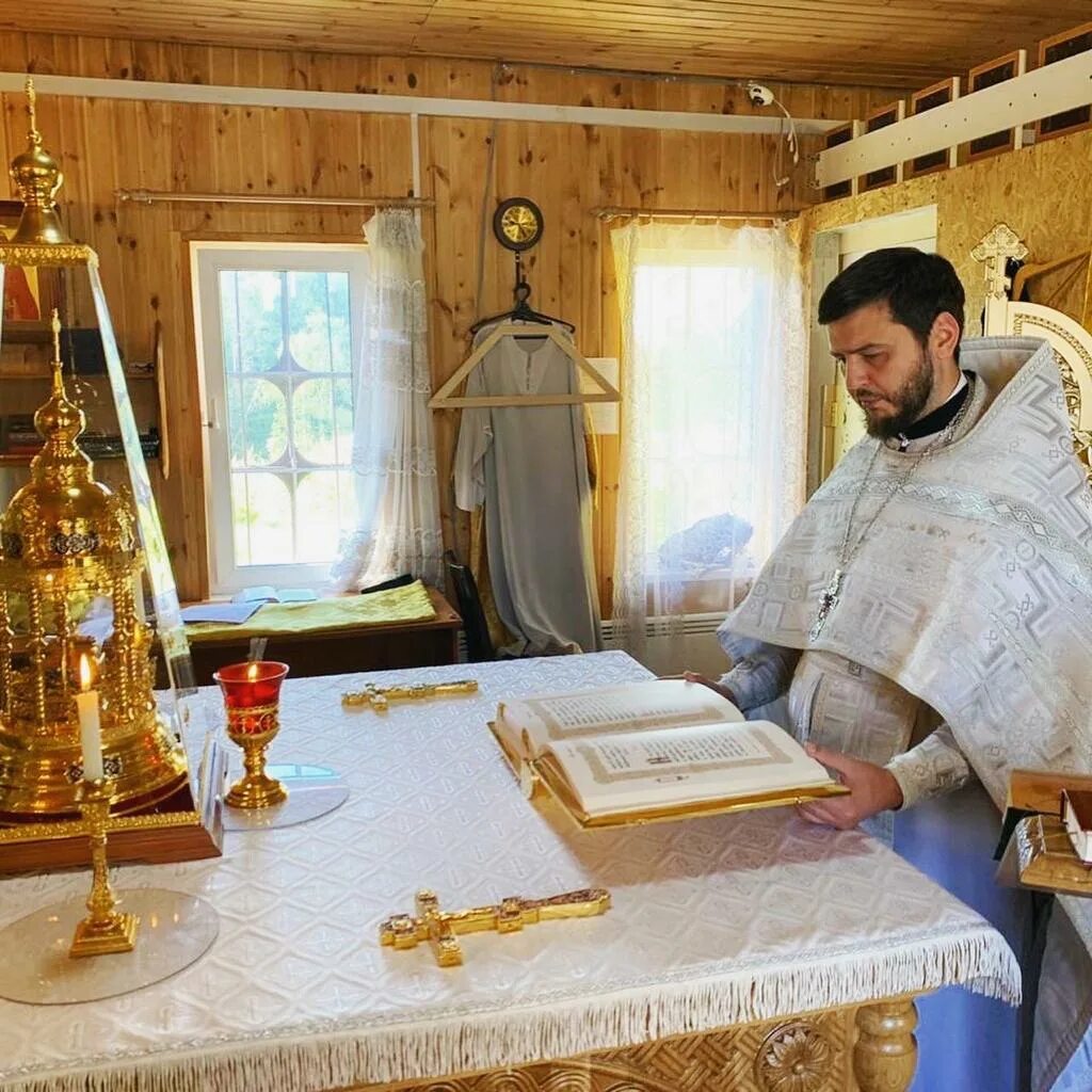 храм святого благоверного князя андрея боголюбского на волжском. церковь в люблино на ставропольской. храм на волжском бульваре. храм андрея боголюбского в текстильщиках (москва). храм андрея боголюбского в московском.