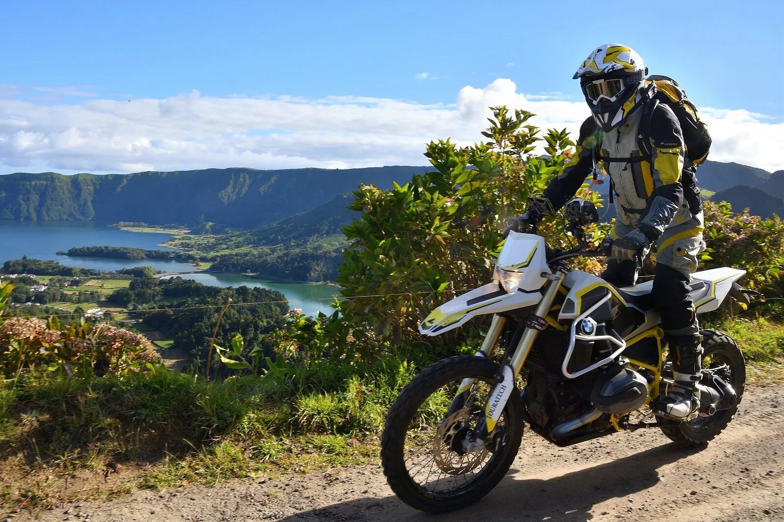 Touratech r1200gs. BMW r1200gs. BMW Moto Induro. Мотоцикл GS Enduro. Покажи эндуро