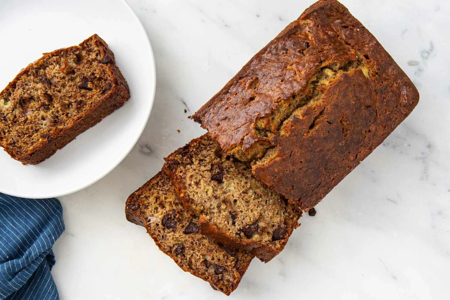 Кокосовый хлеб. Хлеб с кокосовой стружкой. Кокосовый хлеб рецепт. Хлеб из миндальной муки. Банановый хлеб.