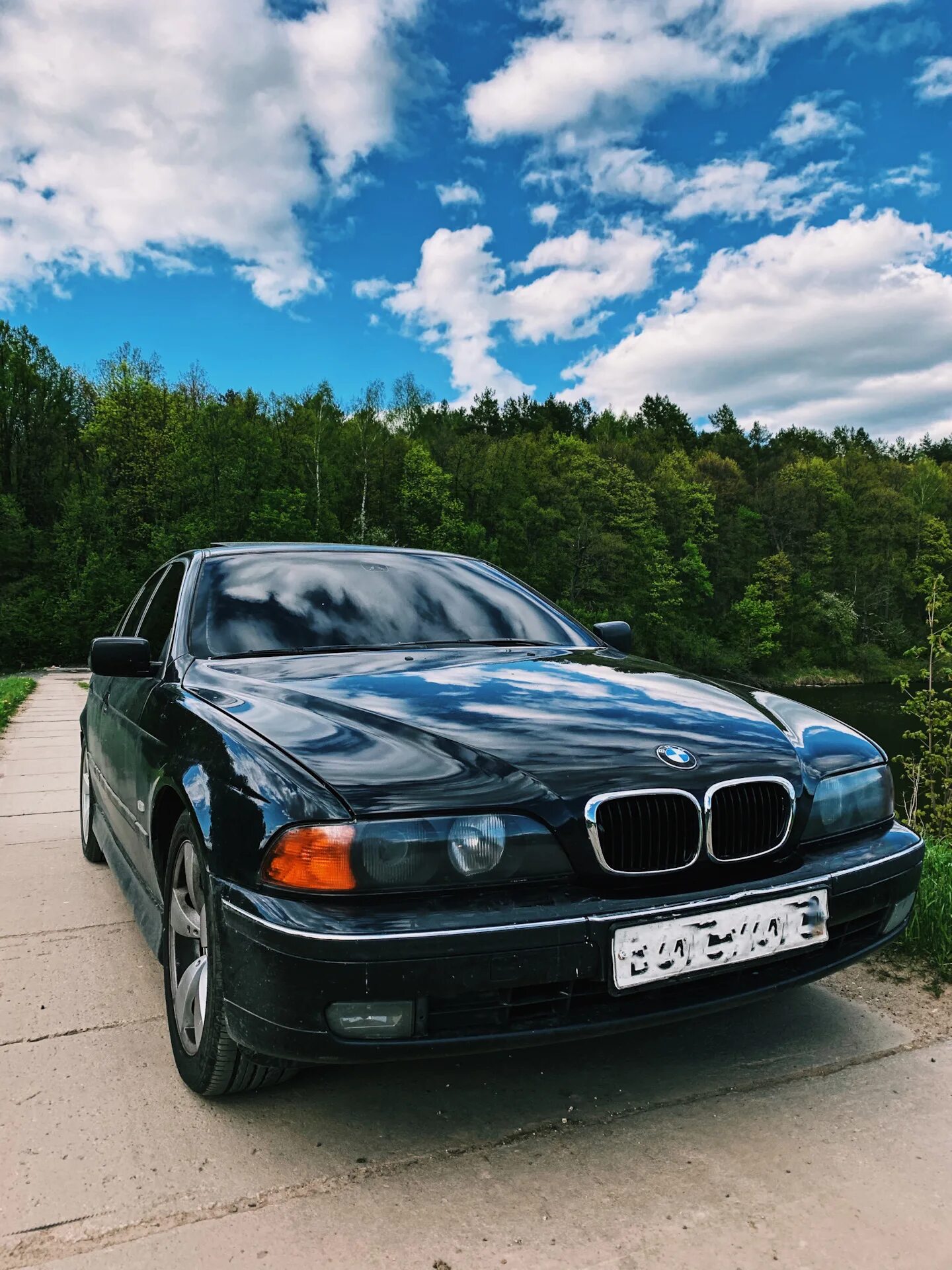 Bmw сток. BMW 5 e39. Е 39 кузов БМВ. БМВ 5 е39. 39 БМВ е39.