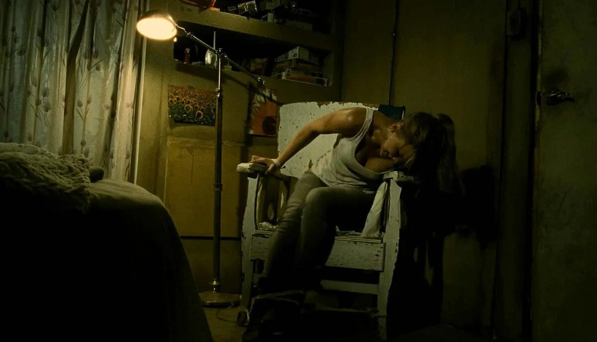 Комната по соседству когда выйдет. Дом в конце улицы (2011) — триллер, ужасы,.