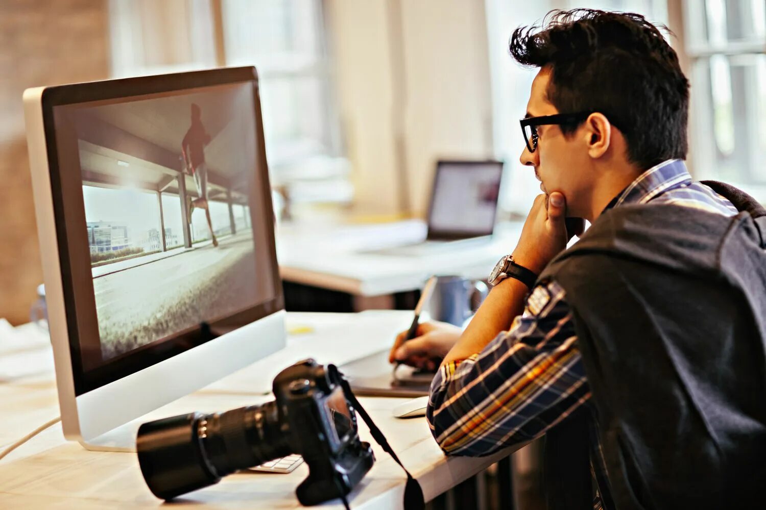Make images videos and web