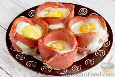 Рецепт вкусных яиц с колбасой