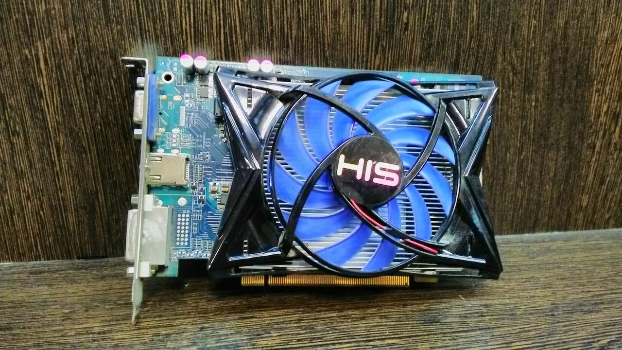 Видеокарта radeon 7700 series. Видеокарта 7700. RX 7750 XT.