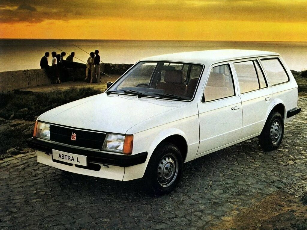 Opel Kadett d 1984 универсал. Opel Kadett 1980 универсал. Opel 1980 универсал.