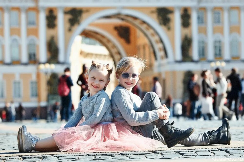 Мама детям спб. Санкт-Петербург для детей. Семейные фотосессии в Питере. Фотопроект прогулка.