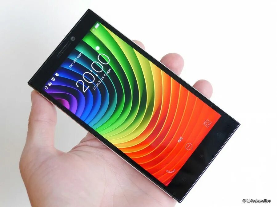 Z vibe. Lenovo Vibe z2 4g‘. Lenovo Vibe z. Lenovo Vibe 2 смартфон. Смартфоны с металлической рамкой.