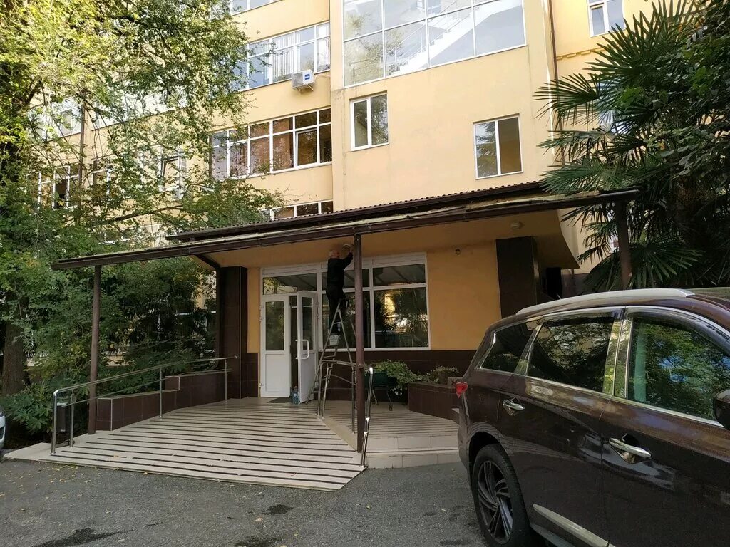 городская поликлиника ульянова 68 сочи. городская поликлиника 2 адлер. инфекционная больница хоста сочи. городская поликлиника 2 сочи. городская больница 2 сочи.