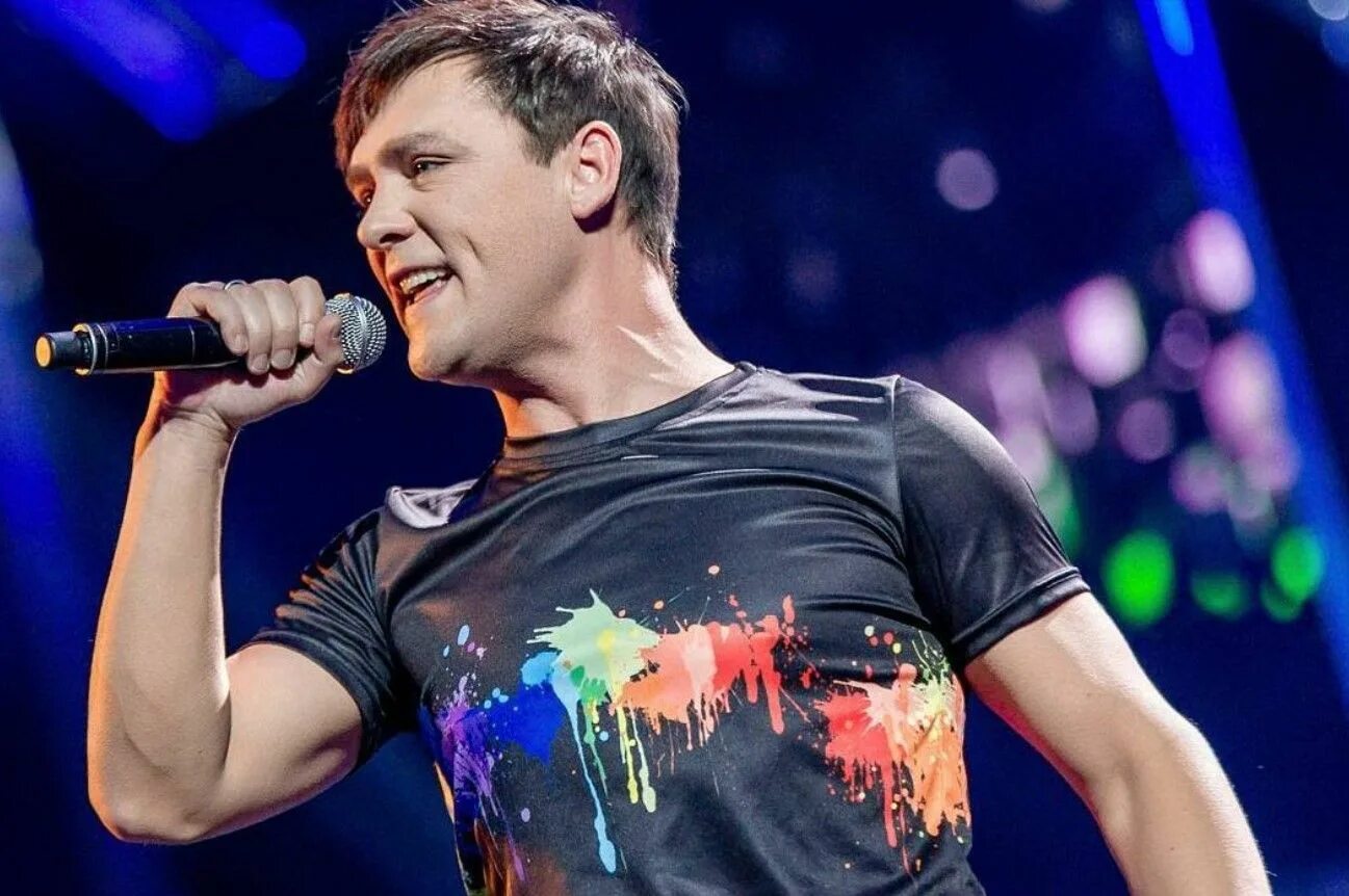 Юрий шатунов. Юрий шатунов 2022. Юрий шатунов. Юра шатунов сейчас. Певец юрий шатунов.