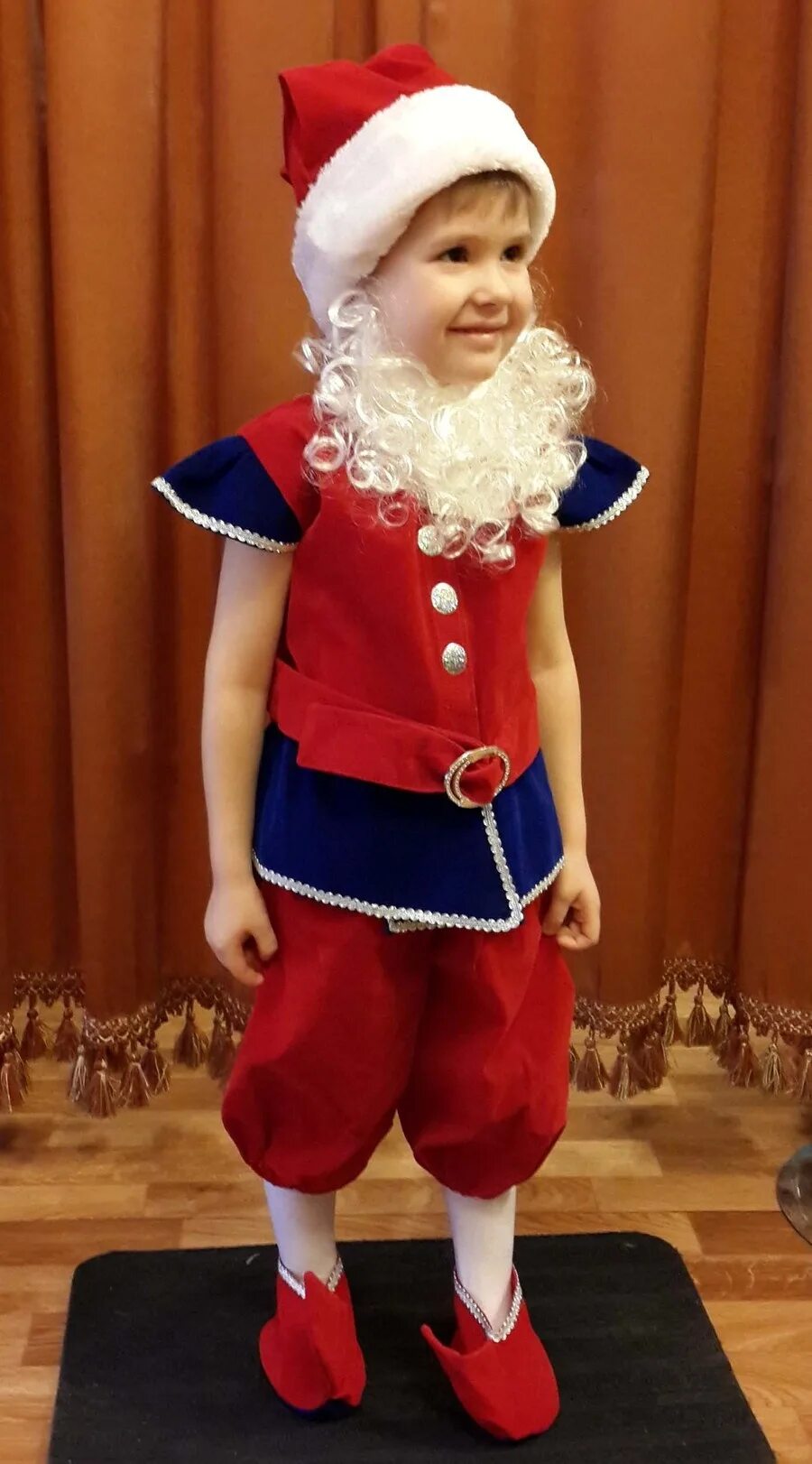 костюм гнома. гном костюм для мальчика. новогодний костюм гнома для мальчика. новогодний костюм гнома для мальчика. "батик" "гном с бородой".