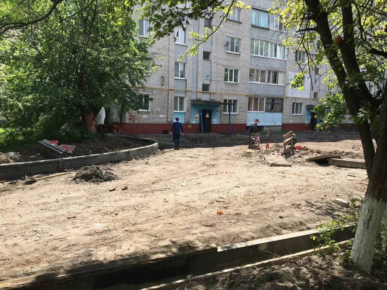 Красивые дворы в брянске. Брянск дворовые территории. Брянск двор. Брянск двор. Комфортная городская среда брянск.