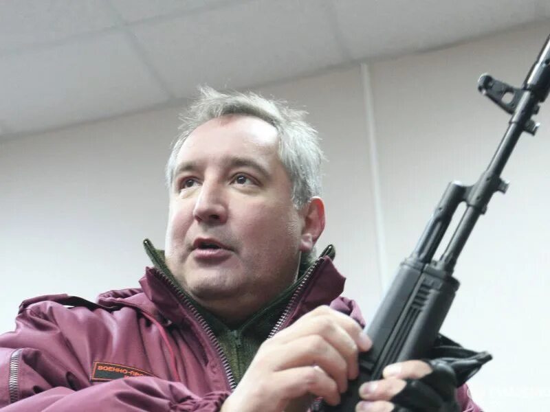 Рогозин жив. Рогозин в 1990.