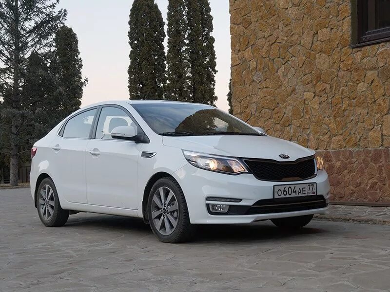 Киа Рио 3 поколения. Киа Рио 3 поколения седан. Kia Rio 3 2015. Kia Rio 3 поколение Рестайлинг. Кия рио 3 поколения