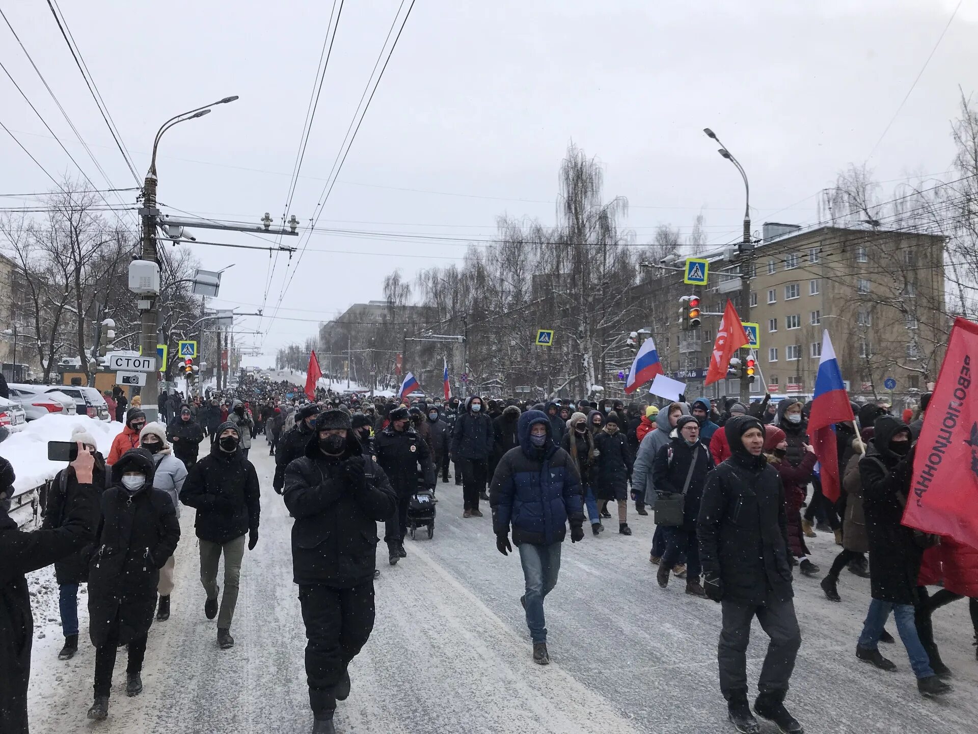 Митинги 23 2021. Митинг 23 Ижевск. Митинг Навального 23 января. Центральная площадь Ижевск митинг. 23 Января 2021 Ижевск.