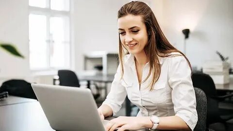 Чем занимаются женщины на работе