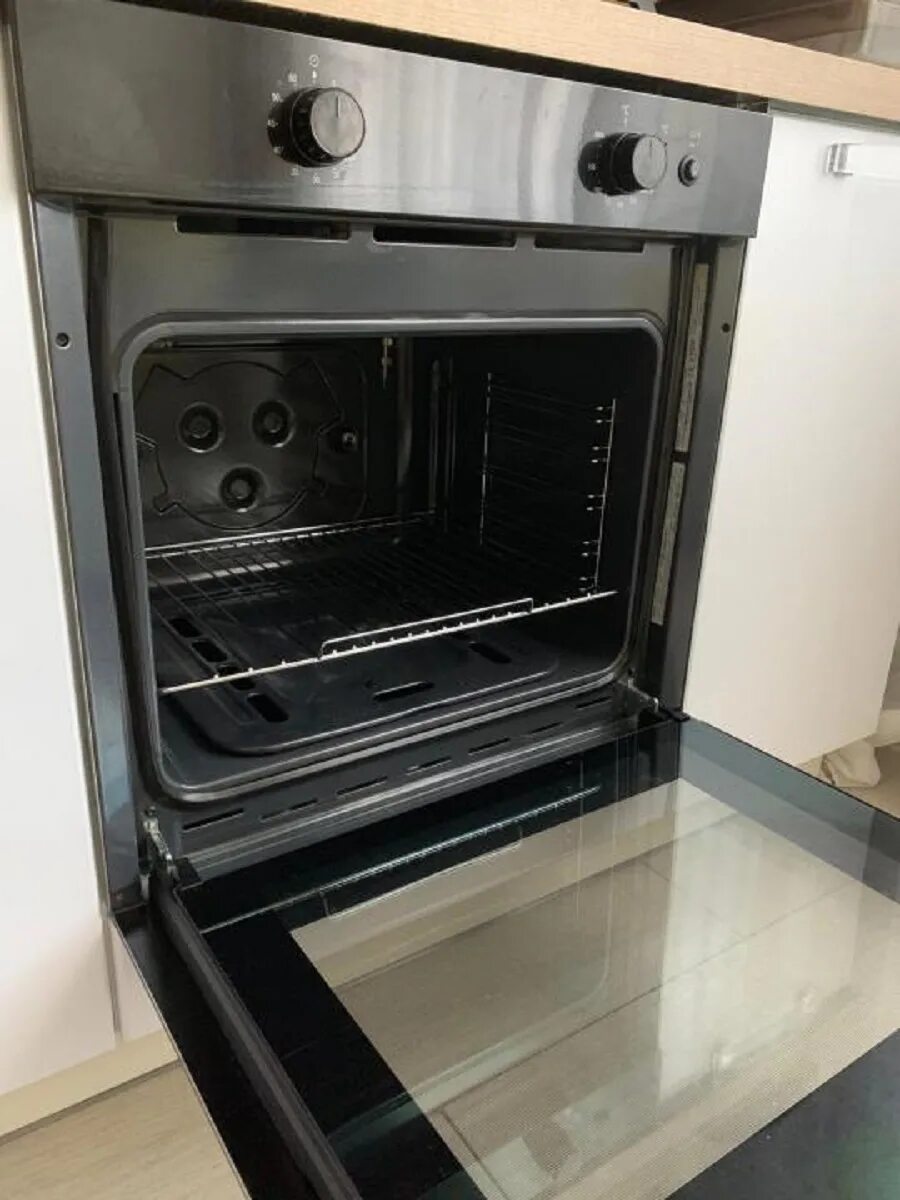 Ремонт газовой духовки аристон. Hotpoint-Ariston ga2 124 BL. Hotpoint Ariston ga2 124. Духовой шкаф Хотпоинт Аристон f16-em-in-02. Газовый духовой шкаф Hotpoint-Ariston ga2 124 BL.