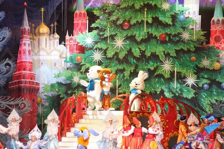 кремлевская елка 2021. кремлевская елка кремлевская елка. кремлевская елка для детей впервые была проведена. кремлевская елка 2021. кремлевская елка для детей впервые была проведена.