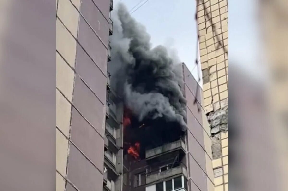 Подстанция электрическая пожар. Пожары красносельского района санкт-петербурга. Дым в красносельском района санкт-петербурга. Ночью пахло гарью приморский район. Пожар в новоселье ломоносовский.