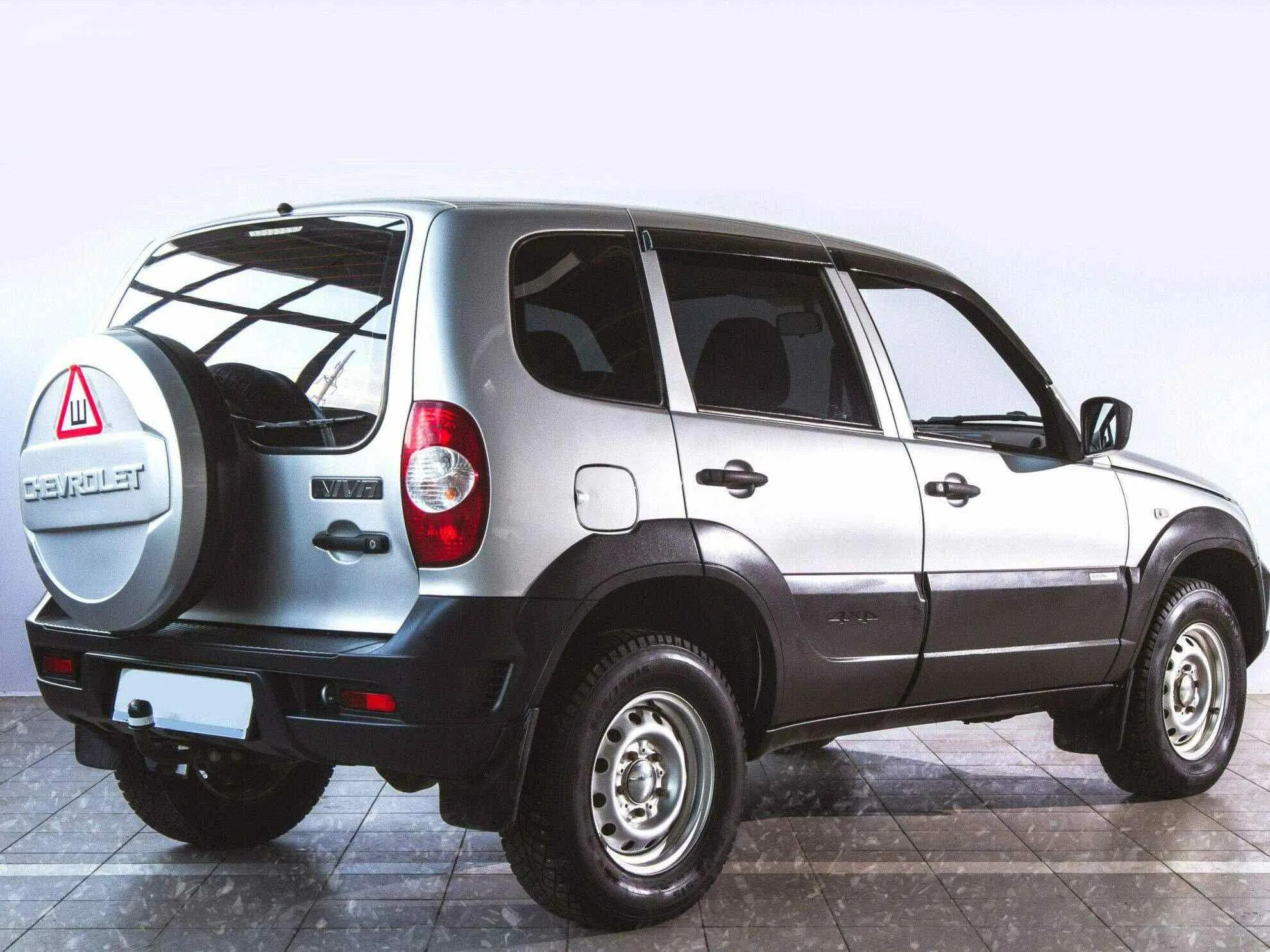 Chevrolet Niva 2014. Chevrolet Niva 2012. Нива Шевроле 2012г. Нива Шевроле Люкс 2012.