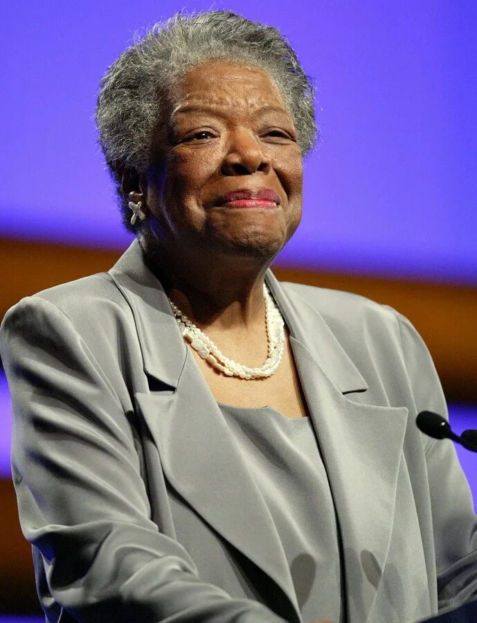 Майя говорит. Майя энджелоу. maya angelou в молодости. maya angelou (1928-2014). майя анжелу в молодости.