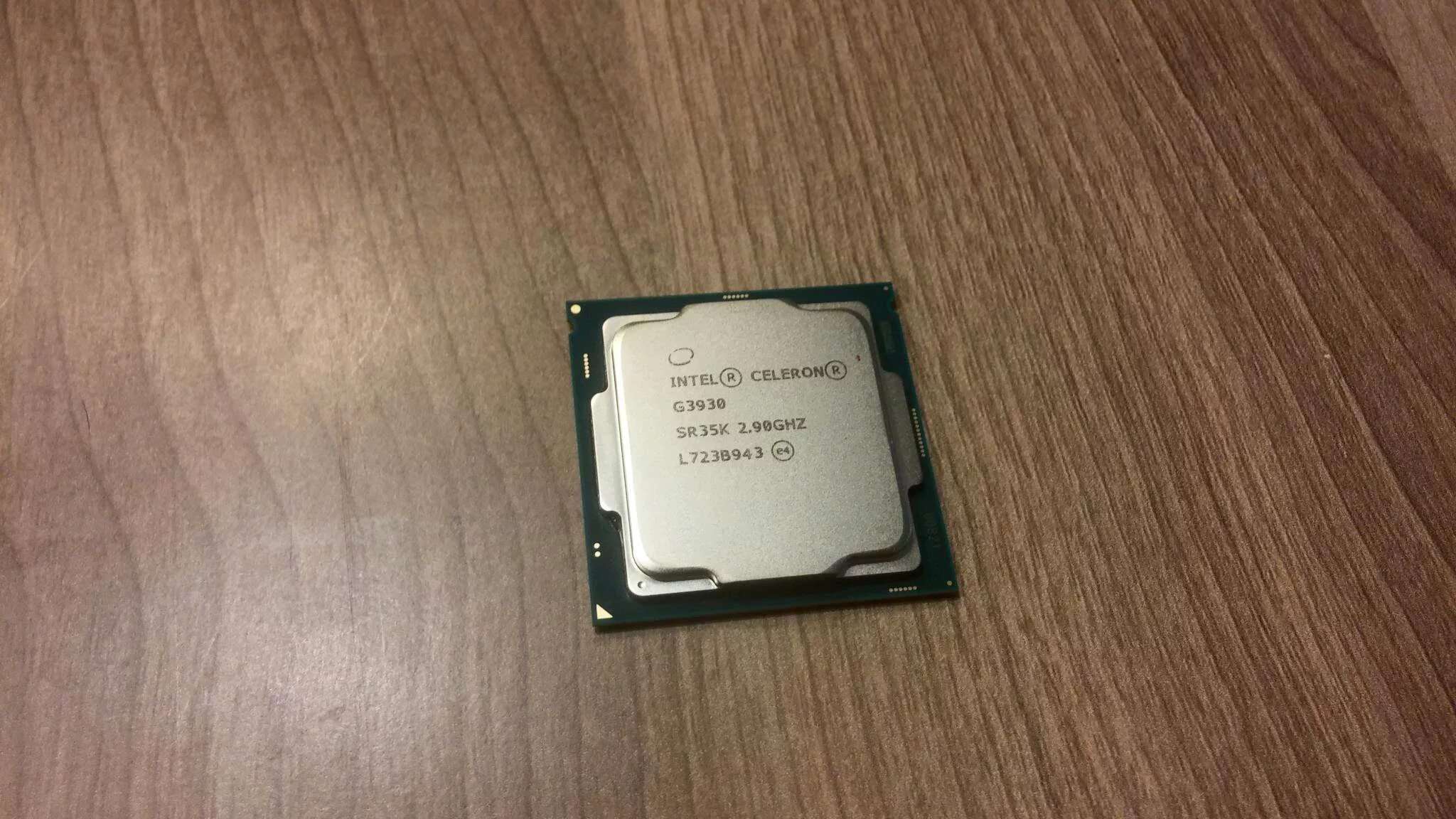 Intel r celeron r cpu g3900. Процессор intel celeron g3930. intel celeron g3930 lga1151, 2 x 2900 мгц. lga1200 процессор intel celeron g5905. процессор intel celeron g1850.