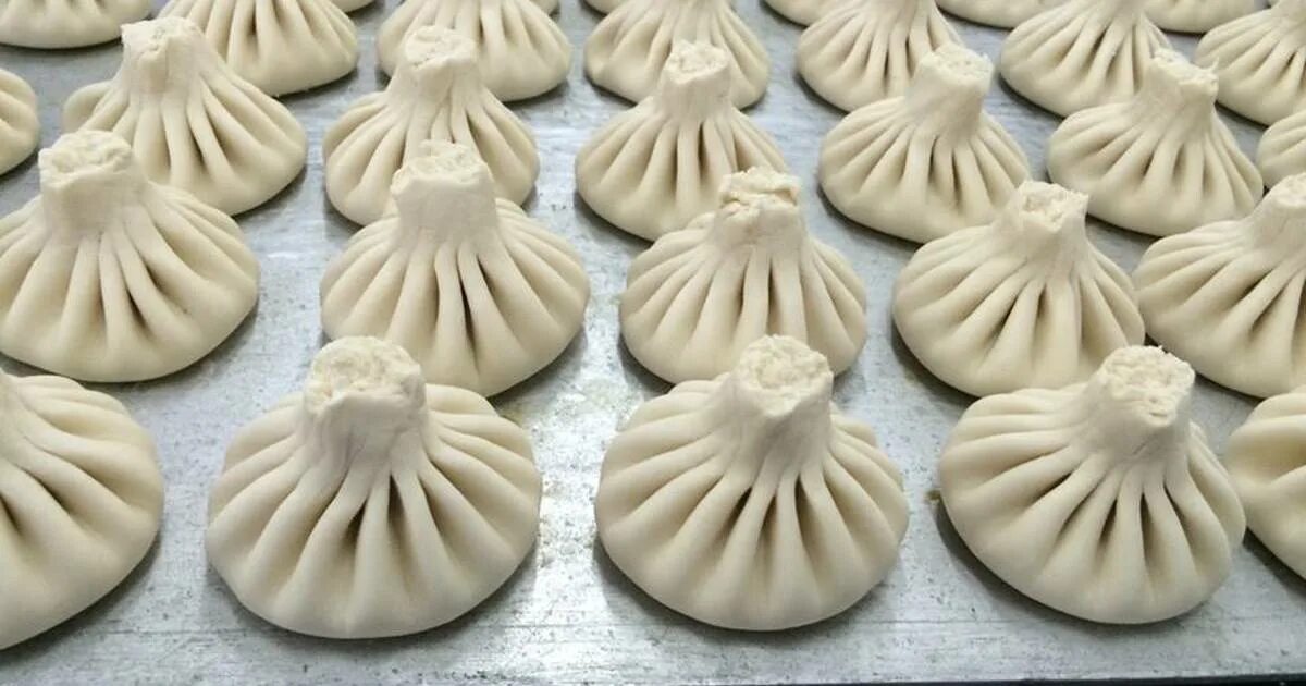 как делать хинкали видео. как делать хинкали видео. грузинские пельмени хинкали. хинкали султанчики добрынин. форма для хинкали.