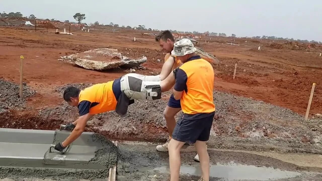 прикольные видео работа. приколы 2022 года смех. короткие видео приколы. прикольные видео работа. смешные обезьяны.