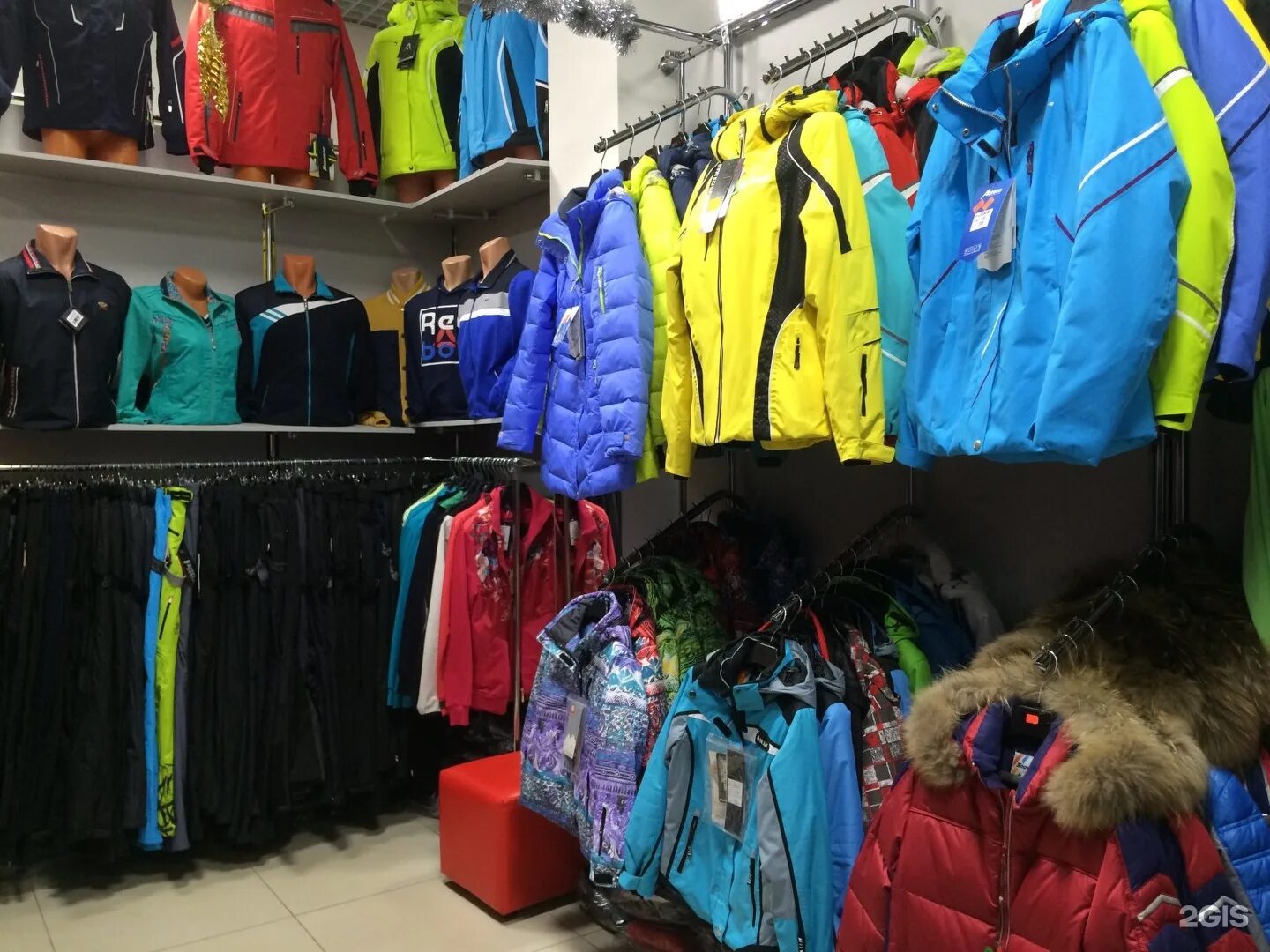 Магазины одежды набережных челнов. Недорогие магазины одежды. Тц одежды в азнакаеве. Женская одежда набережные челны. Магазины одежды набережных челнов.