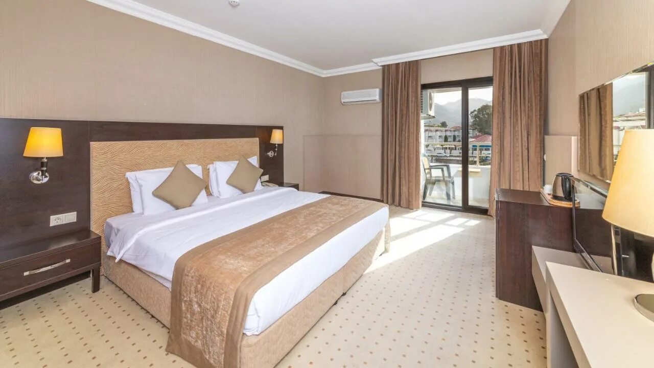 Faros premium beach мармарис. Faros premium beach hotel adults only 14+ 5*. Faros premium beach 5 турция. Faros premium beach отзывы. Princess seaview resort spa пхукет.