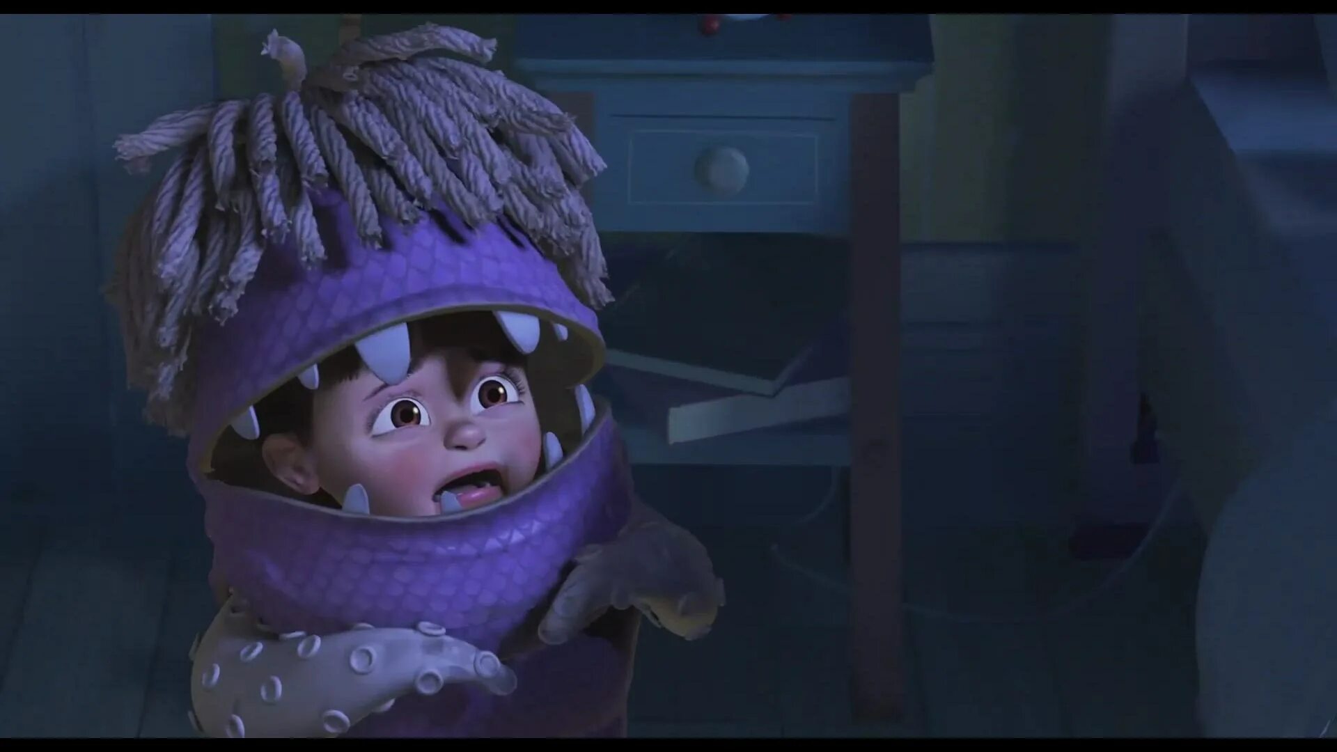 Мальчику подарили девочку монстра как называется. Мальчику подарили девочку монстра как называется. Девочка из мультфильма корпорация монстров. Салли мультфильм корпорация монстров. Университет монстров майк вазовски.