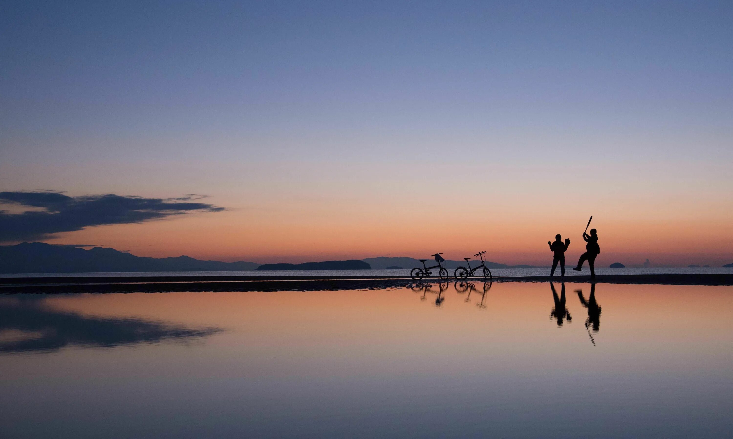 Габон пляжи. Зеркальный берег. Пляж архитектура. Зеркальный берег. Зеркальный берег фото.