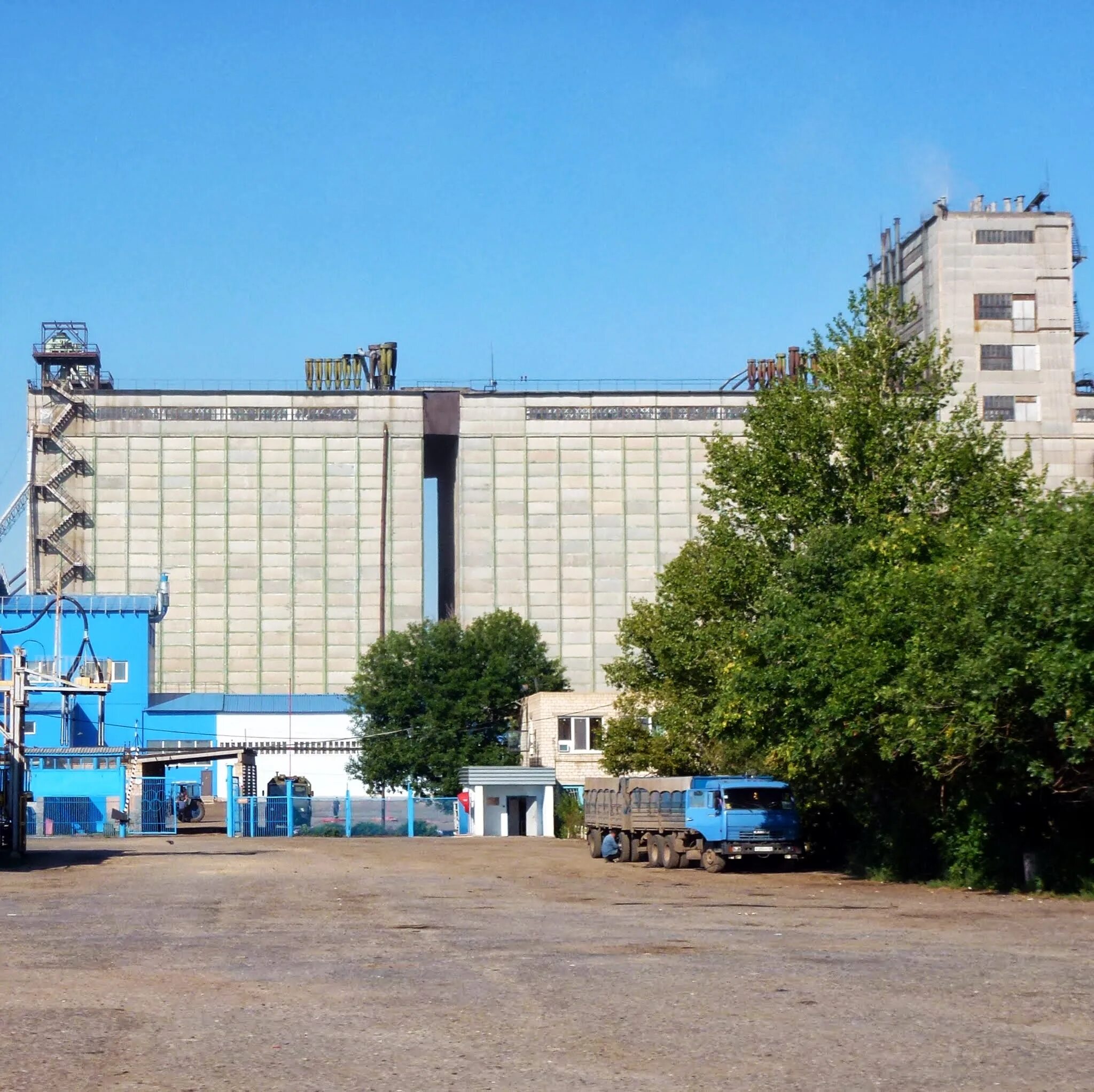 Россельхозбанк оренбург терешковой 10. Элеваторная 2. Автовокзал оренбург междугородный. Пассажирская автостанция. Автовокзал красноярск аэровокзальная.