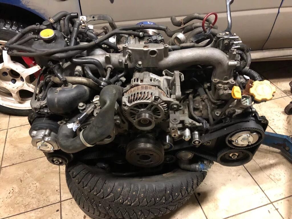 Ej255 forester sh. Ej255. Двигатель субару легаси 2. 5 ej255. Subaru ej255.