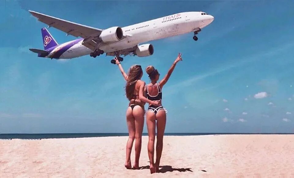 Летим в тайланд 2024. Пляж с самолетами. Пляж май као. Доминикана самолет. Пляж в Тайланде с самолетами.