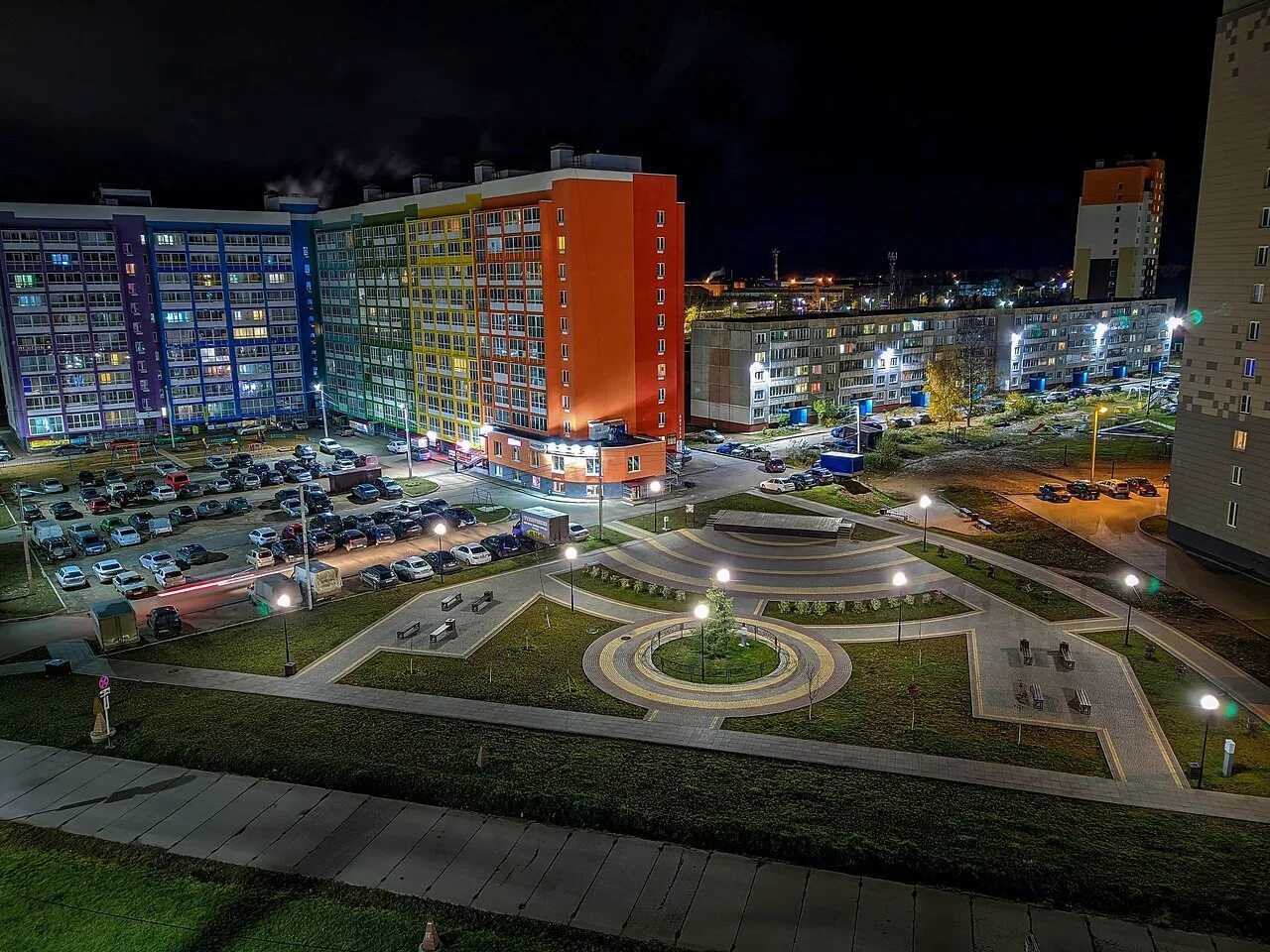 Микрорайон коминтерн. Микрорайон коминтерн. Школа в долгушино киров. Коминтерн киров. Павла корчагина 234 киров.