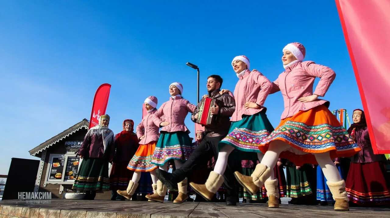 Фольклорный фестиваль фото. Кировск Масленица. Мероприятия на Масленицу в Красноярске. Масленица город Кировск.