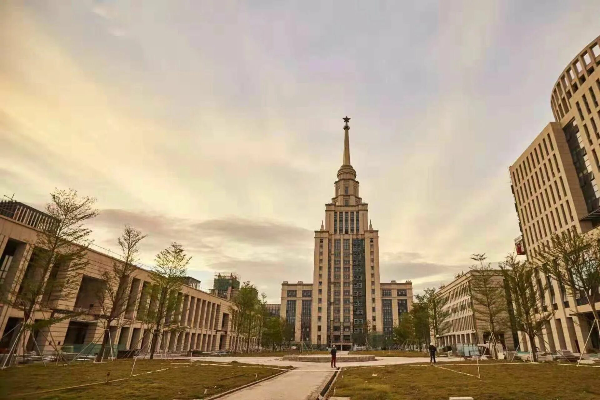 Мгу баку. МГУ-ППИ В Шэньчжэне. Филиал МГУ В Китае. Университет МГУ ППИ. МГУ В Китае Шеньжень.