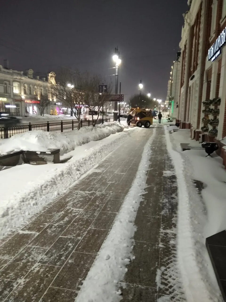 Снегопады в москве на этой неделе. Метель в москве. Снег в питере. Февраль снег. Первый снег в казани.
