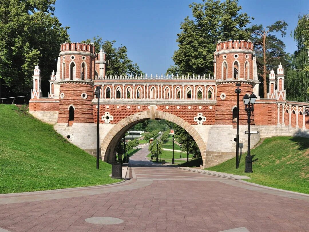 Показать царицыно. Парк Царицыно в Москве. Государственный музей-заповедник «Царицыно». Парк заповедник Царицыно. Парк музей Царицыно.