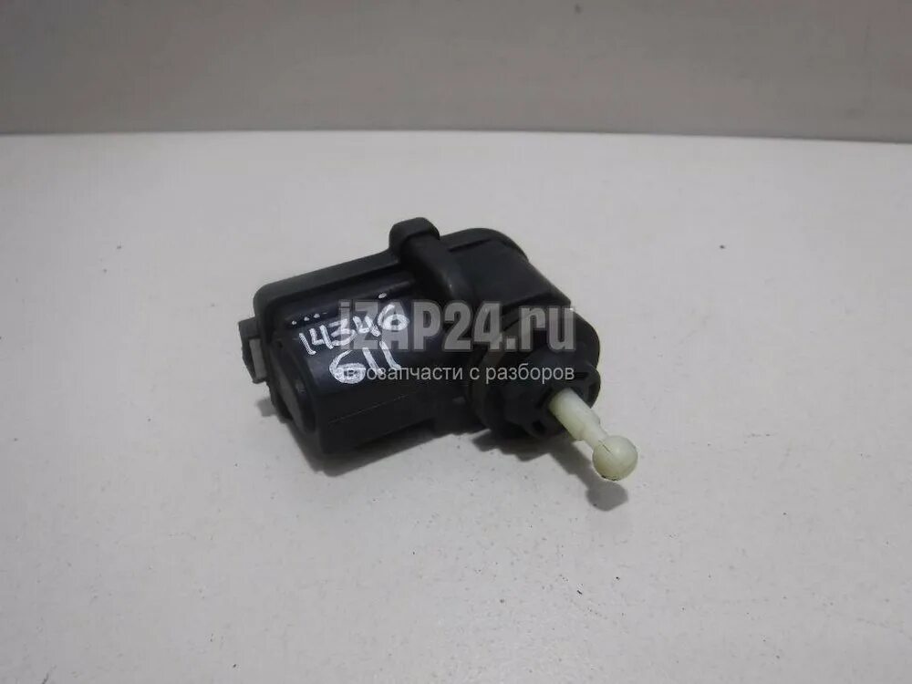 Электрокорректор фар форд фокус 2. Корректор фары форд c-max. Мотор корректора фар форд мондео 4 рестайлинг. Форд фокус 2 электрокорректор. Мотор корректора фар форд фокус 3.