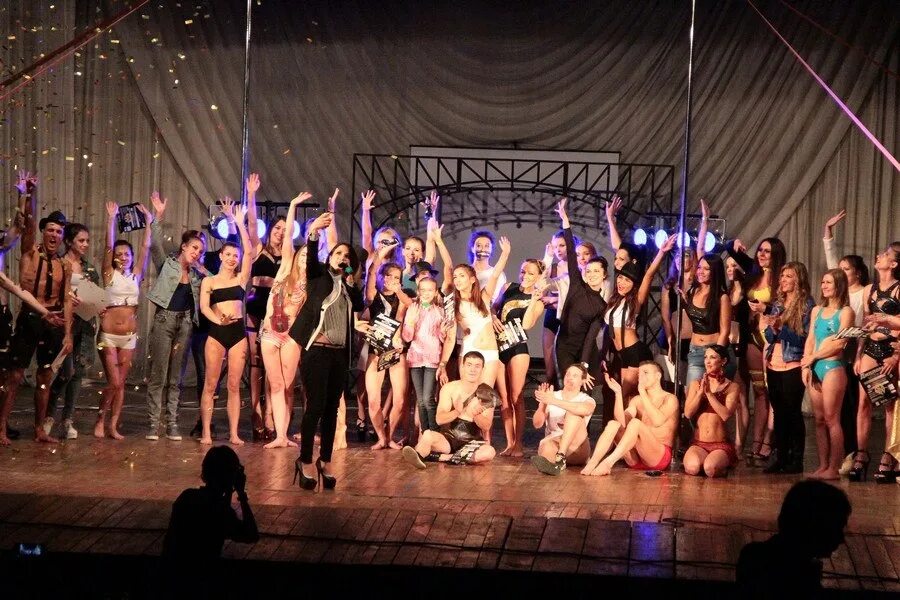 Топстар школа танцев отрадное. Танцы. Победители world of dance 2020. Дэнс оф. Just dance 2015 xbox 360.