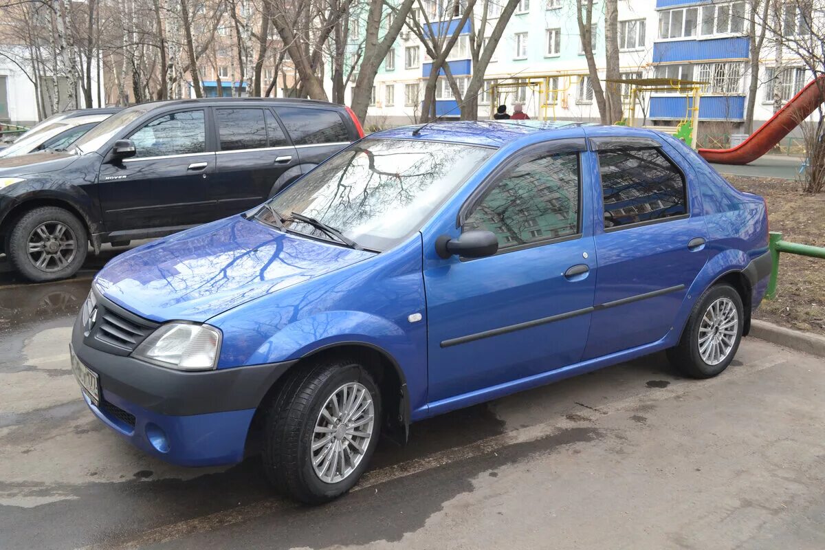 Купить рено логан 1 поколения бу. Рено Логан 1 2007. Renault Logan 2007. Рено Логан 2007 1.6. Рено Логан 1 голубой.